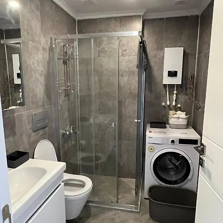 Magnificent Flat With Shared Pool In 公寓 *